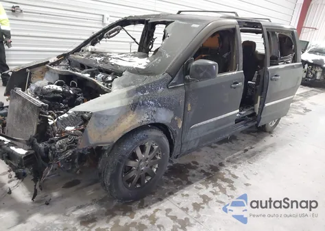 2013 Chrysler Town & Country Touring из США, поврежденный, VIN 2C4RC1BG9DR566006